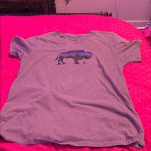 Patagonia Gray Short Sleeve Tee with Animal Graphic